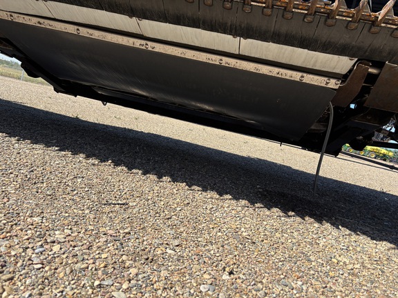 Used 2011 MacDon FD70-40 Combine Platforms at Horizon Ag & Turf in Lloydminster, AB - Photo7