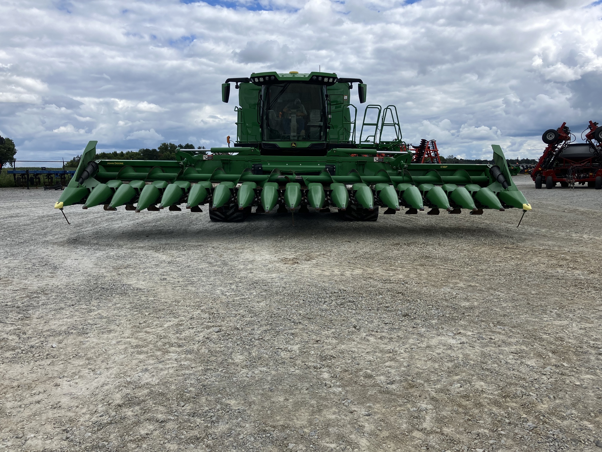 2024 John Deere C18F Image 1