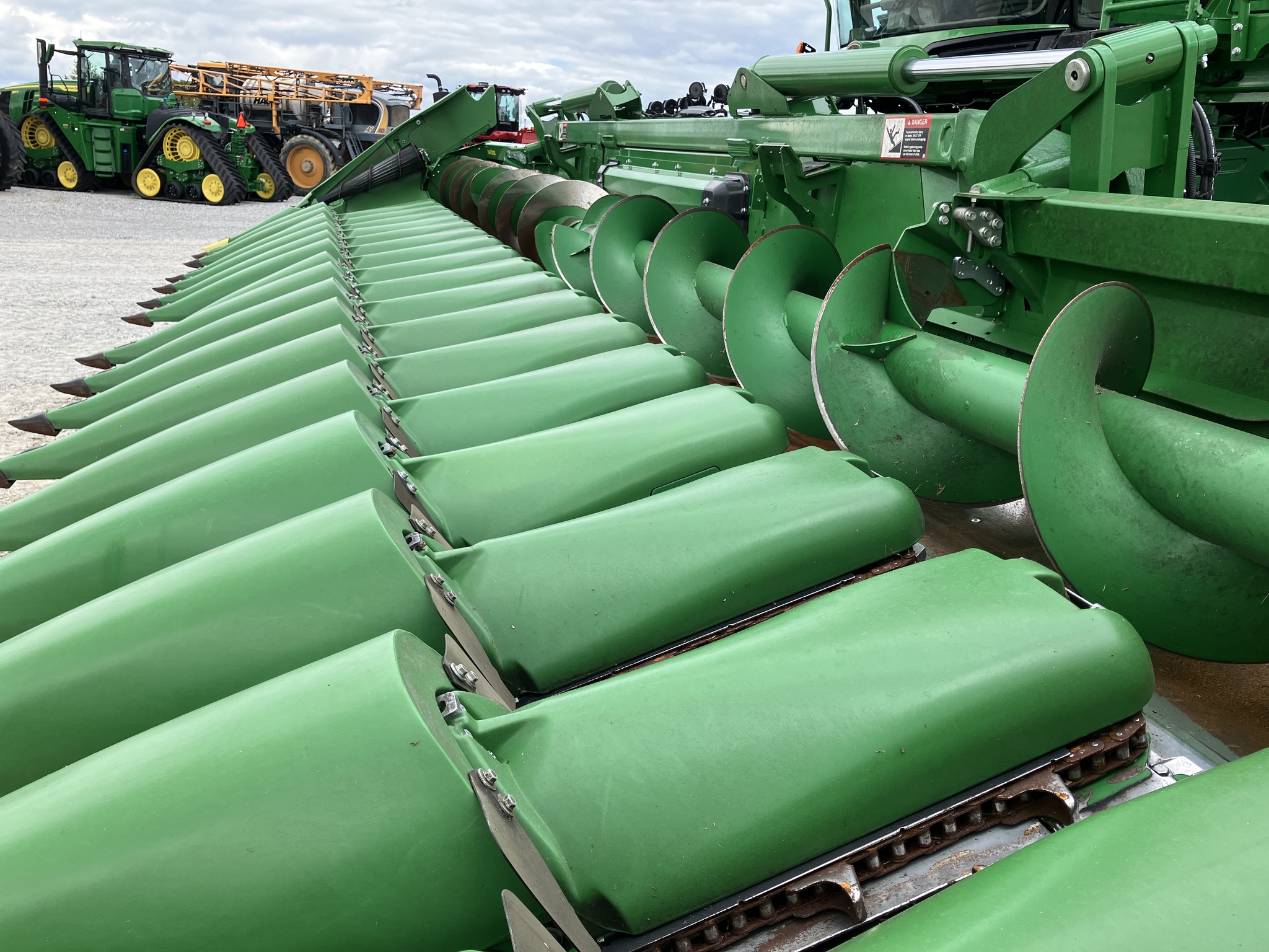 2024 John Deere C18F Image 2