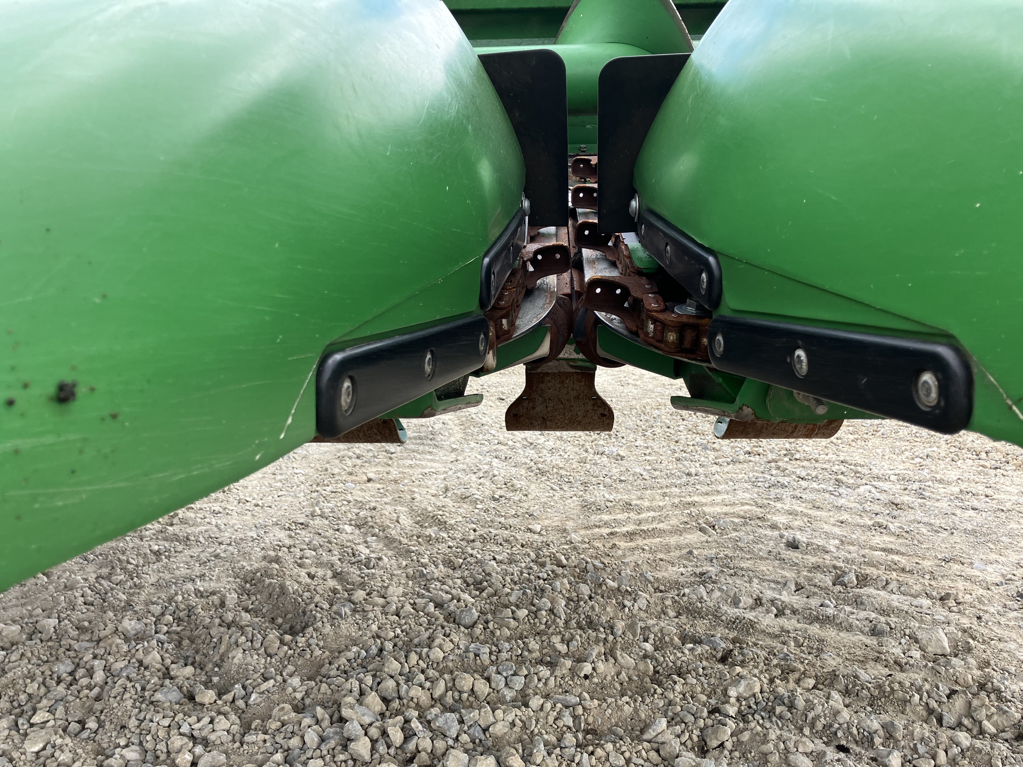 2024 John Deere C18F Image 6