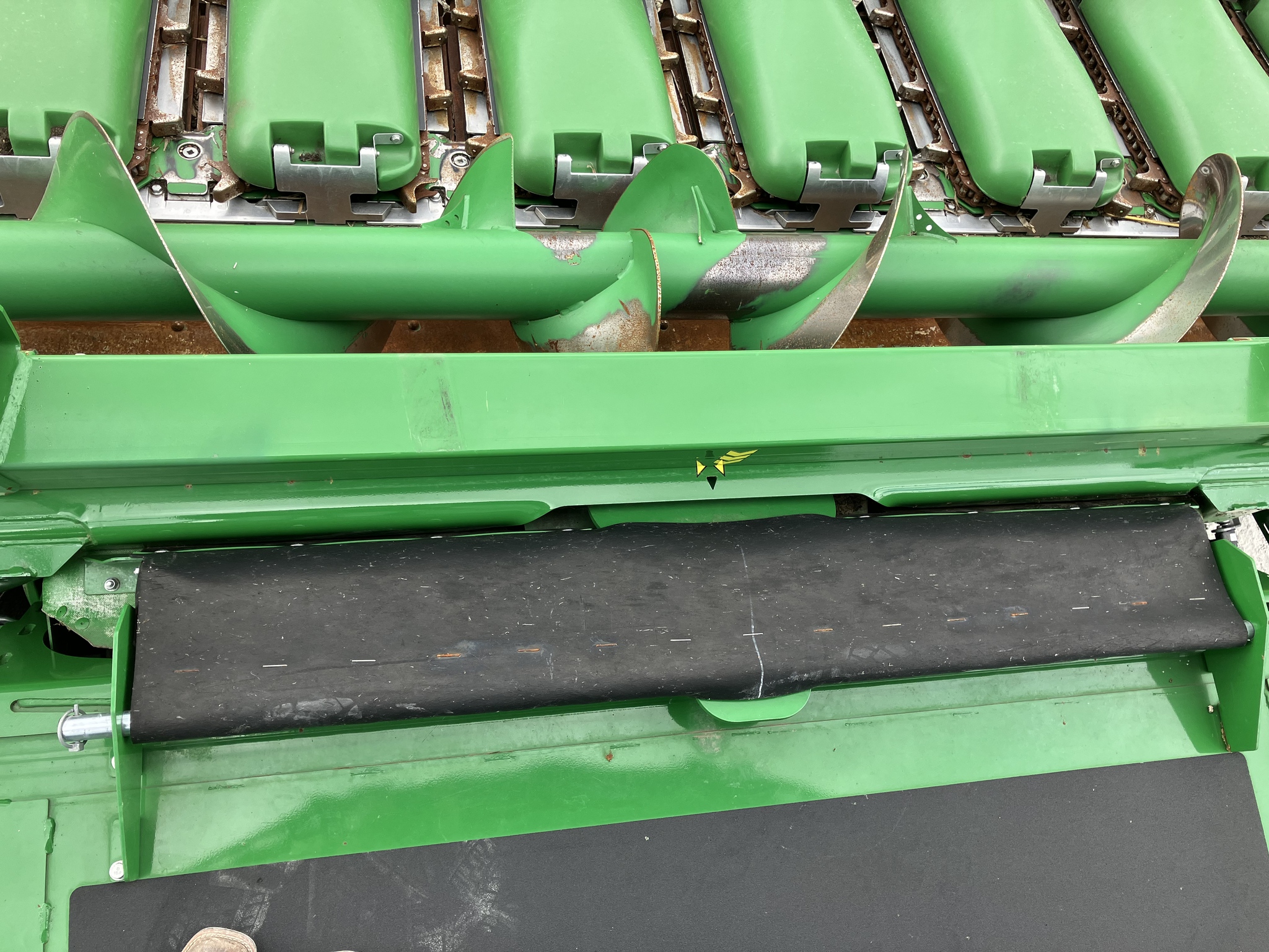 2024 John Deere C18F Image 10