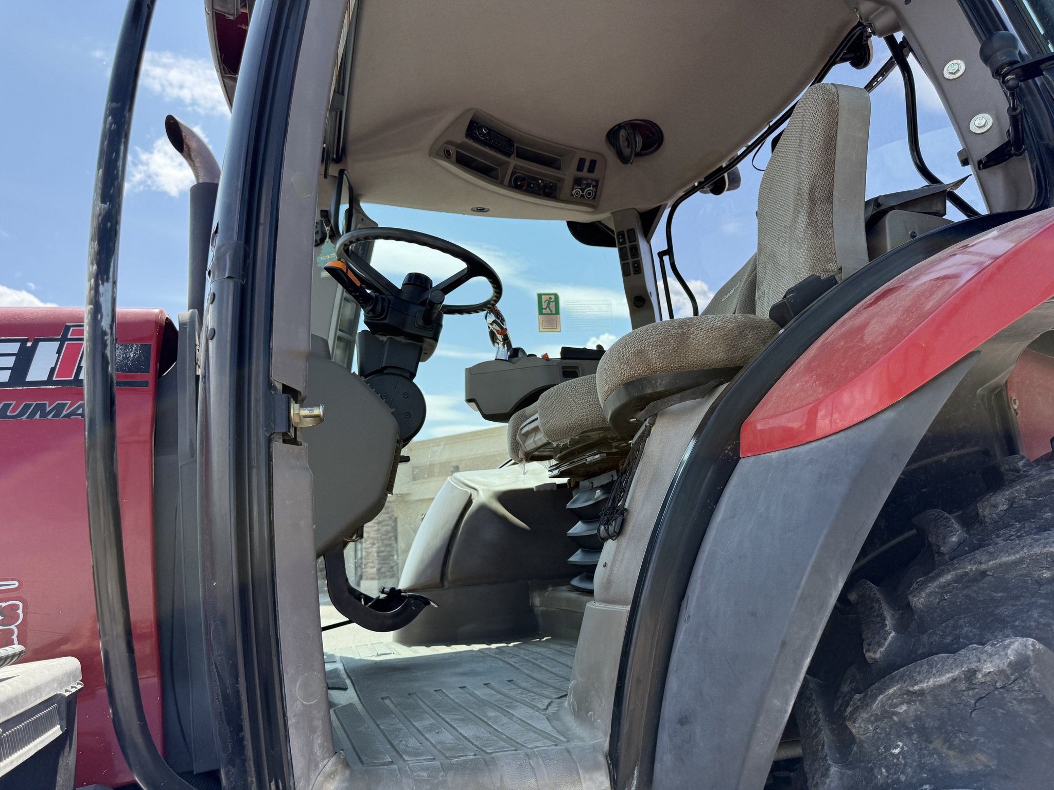 2014 Case IH Puma 165 Image 9