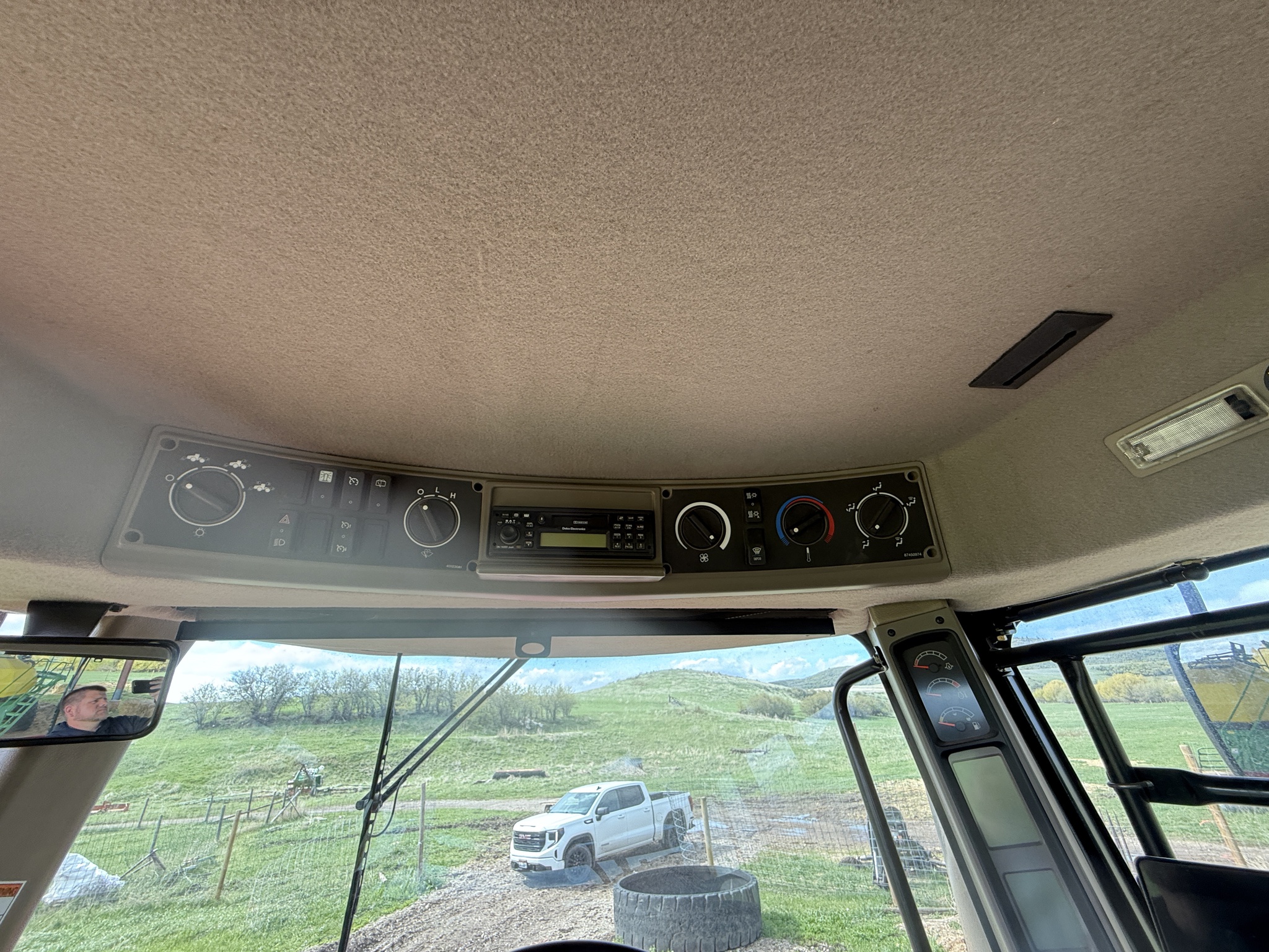 2006 Case IH STX325 Image 17