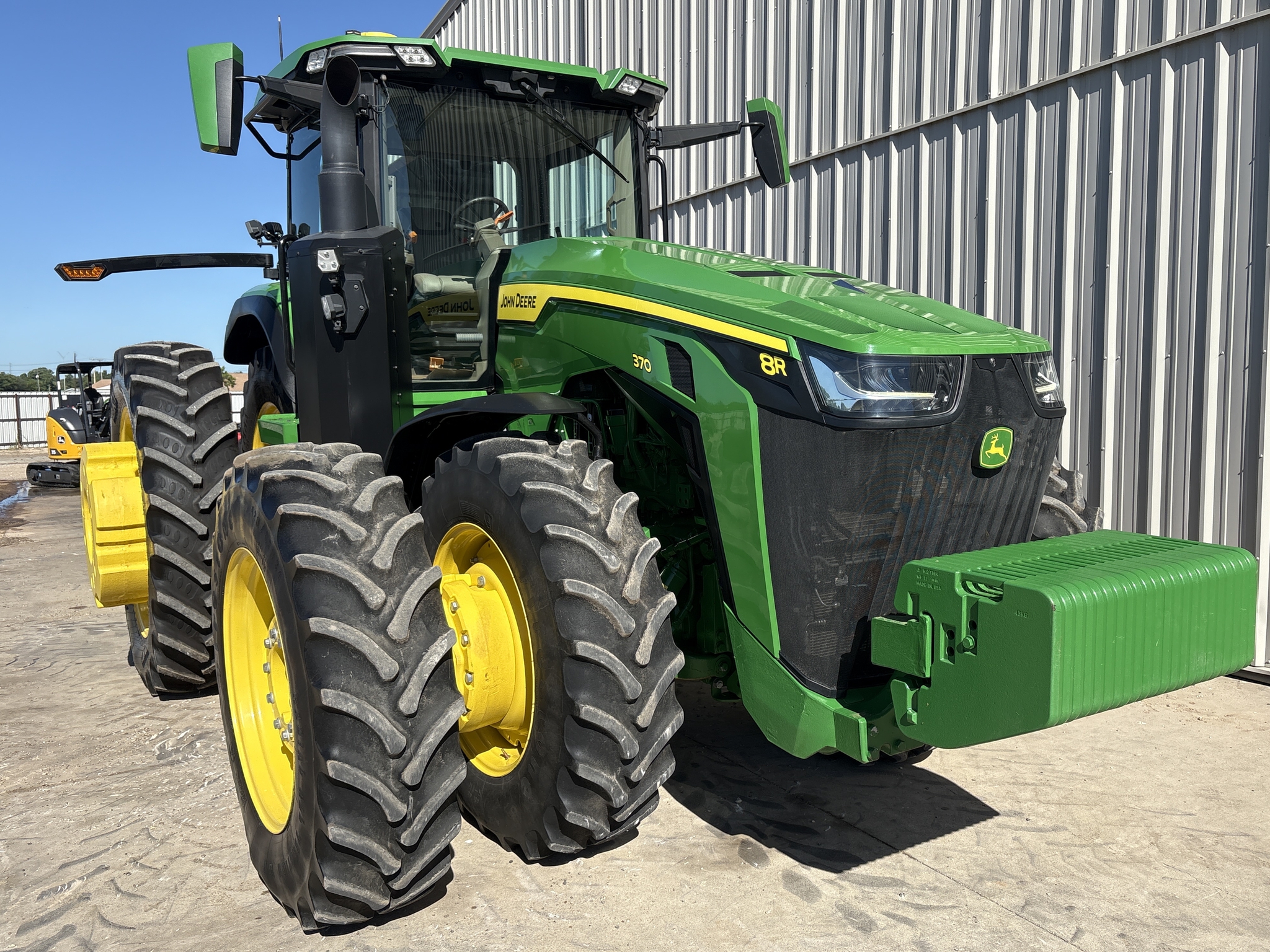 2021 John Deere 8R 370 Image 7