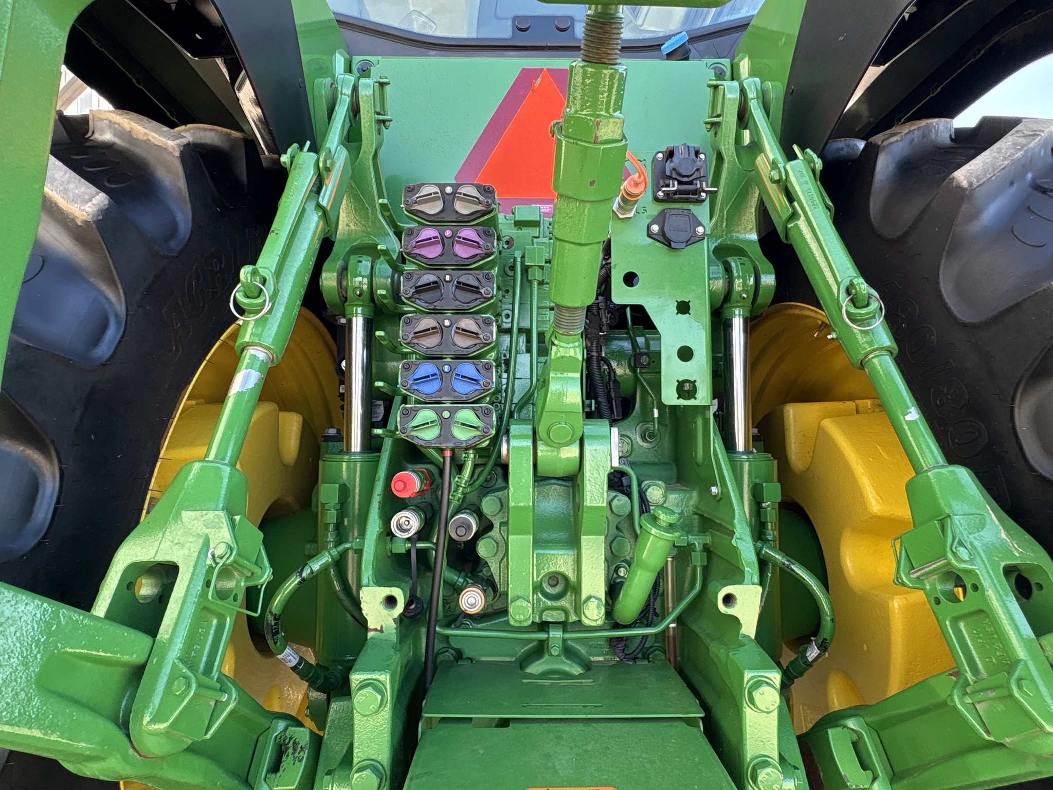2021 John Deere 8R 370 Image 31