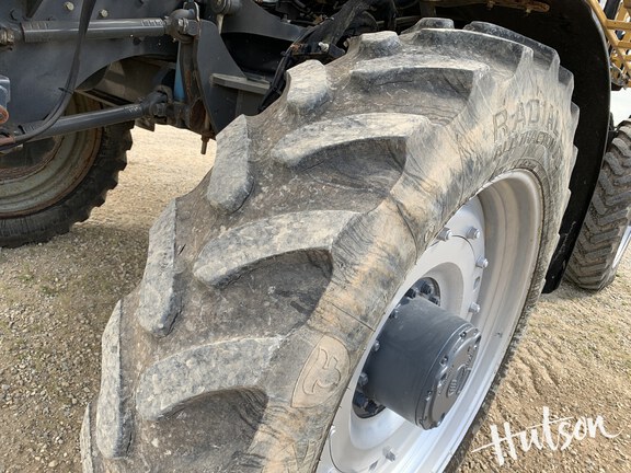 Photo of 2013 RoGator RG1100