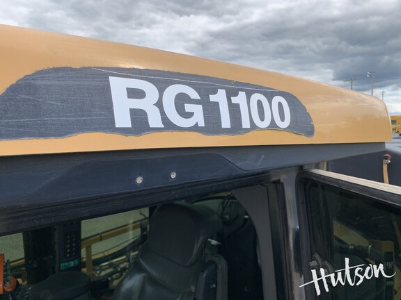 Photo of 2013 RoGator RG1100