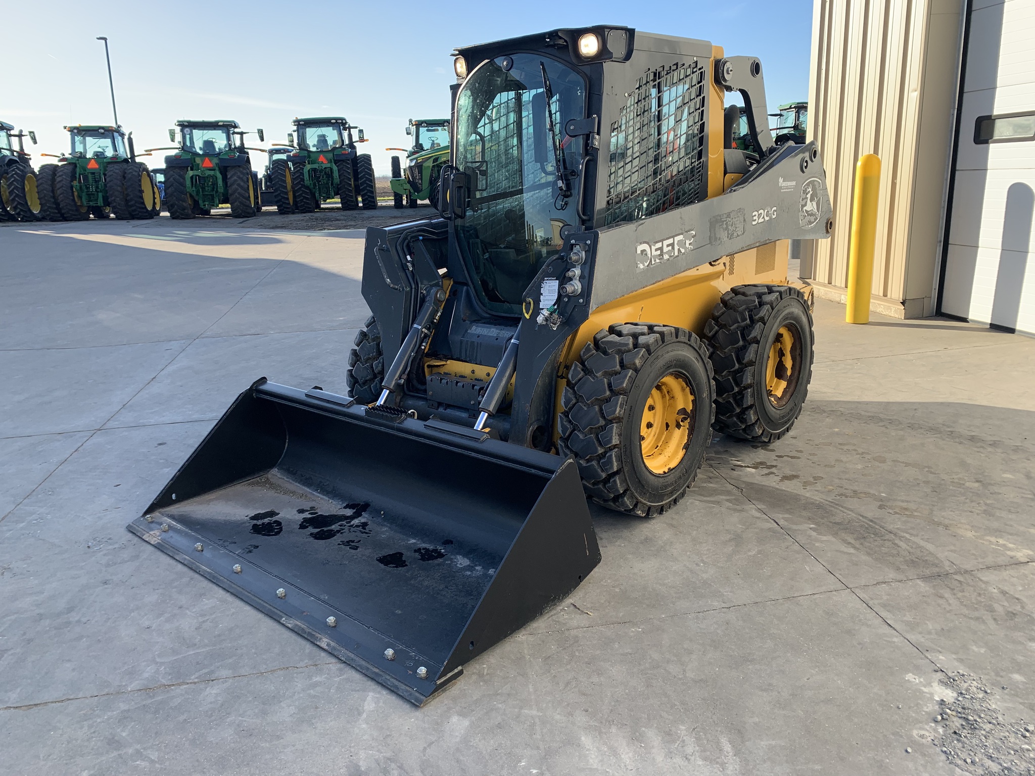 2023 John Deere 320G Image 7