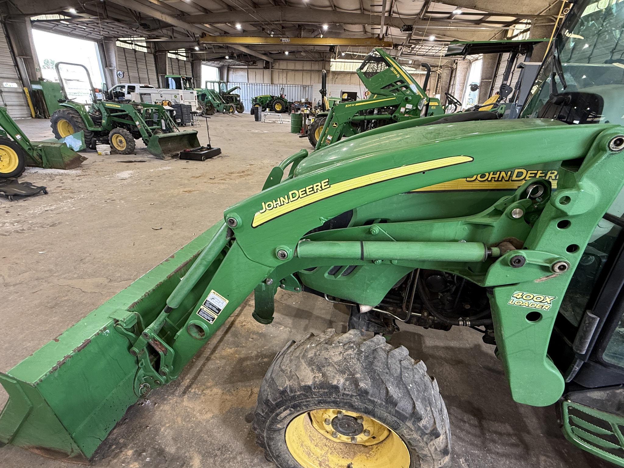 2008 John Deere 4720 Image 9