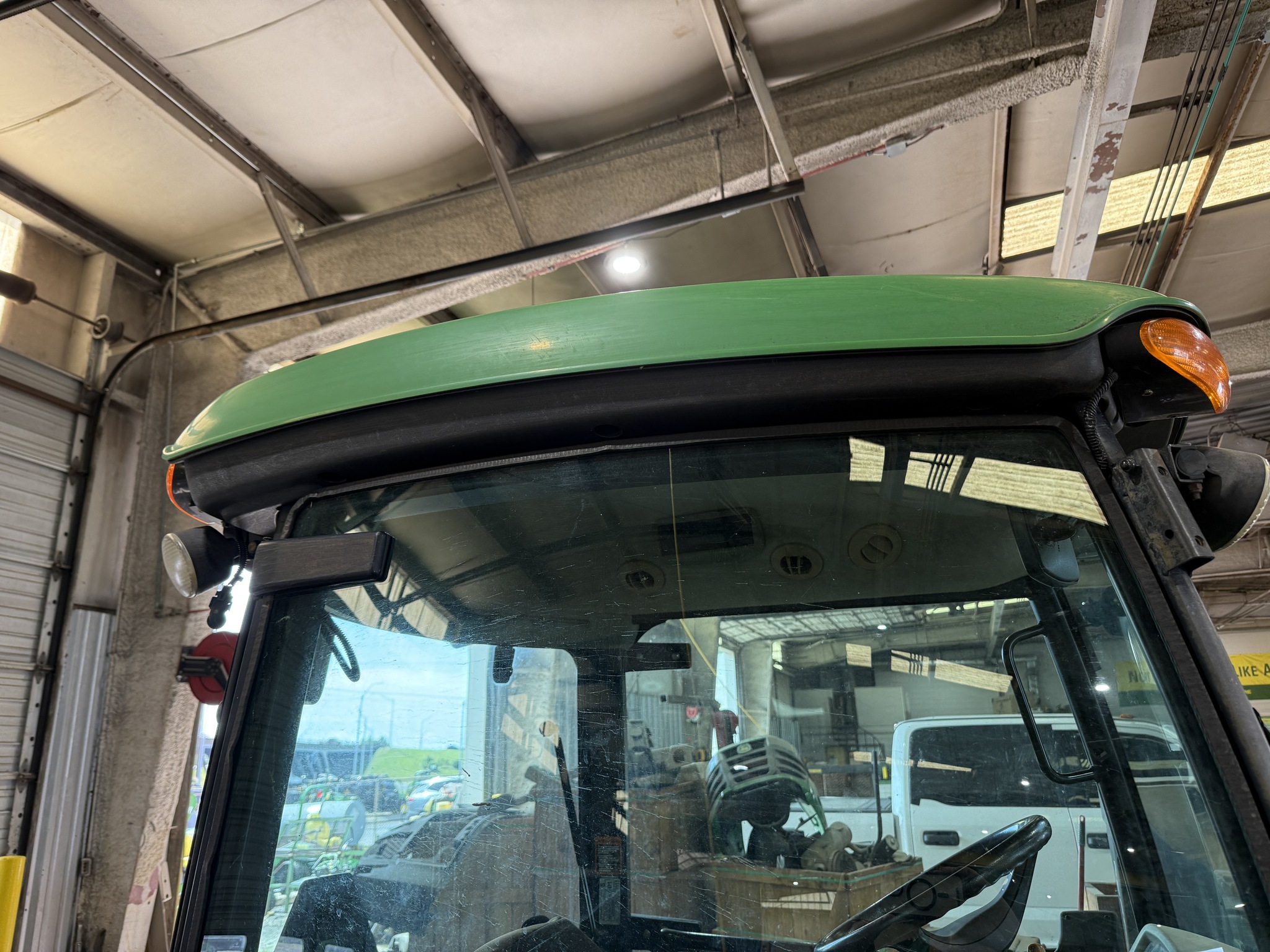 2008 John Deere 4720 Image 18