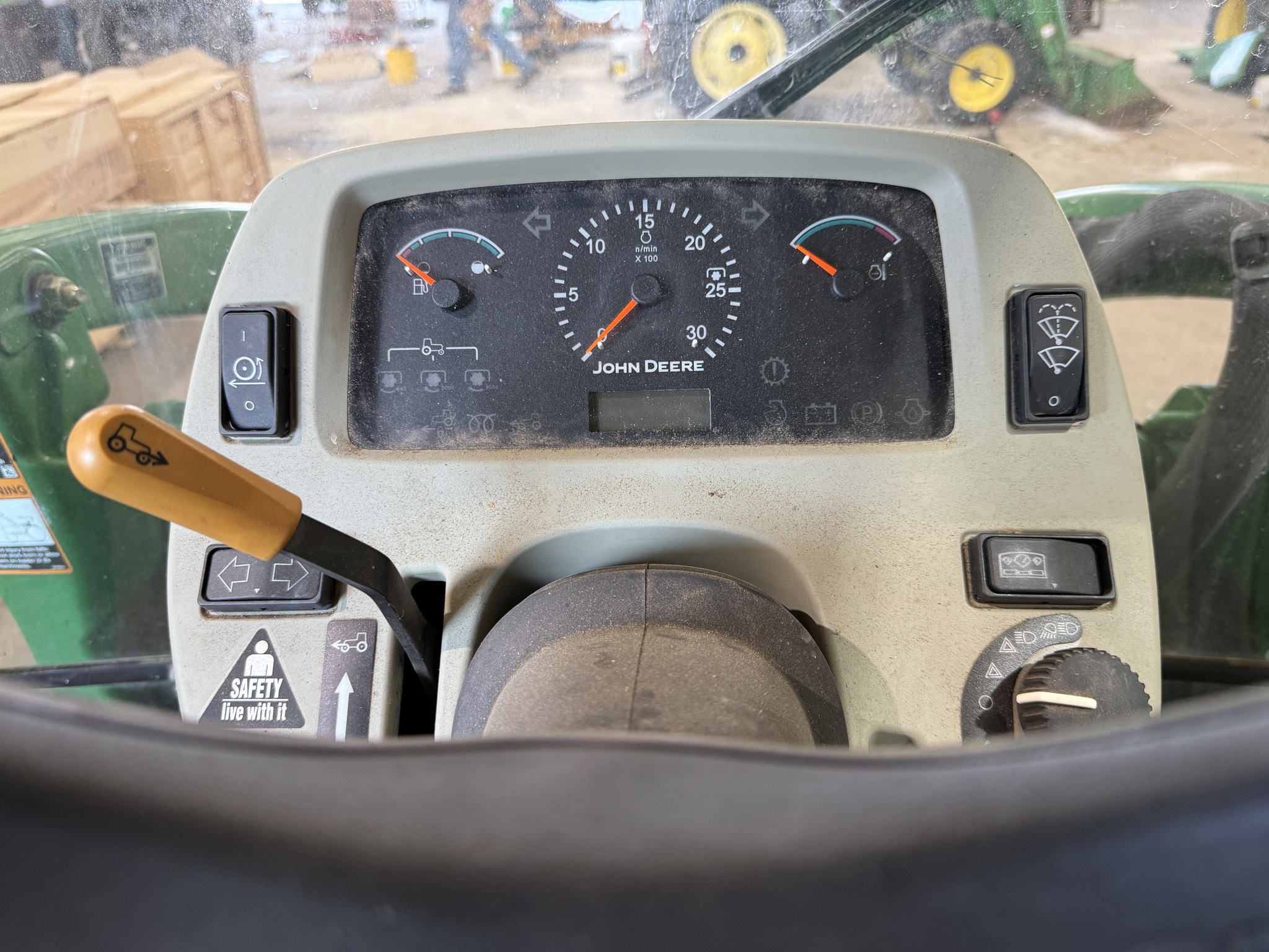 2008 John Deere 4720 Image 31