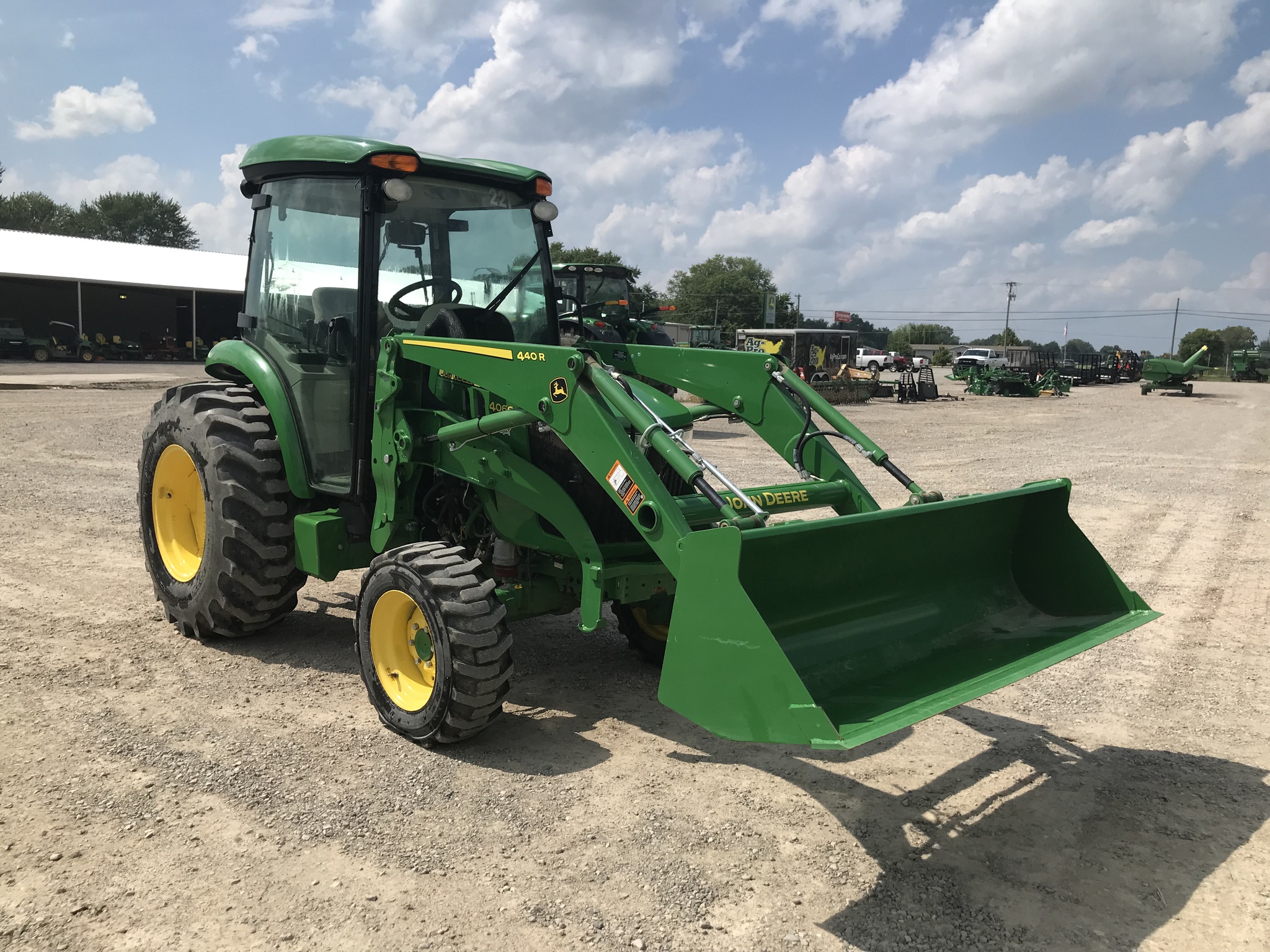 2021 John Deere 4066R Image 1