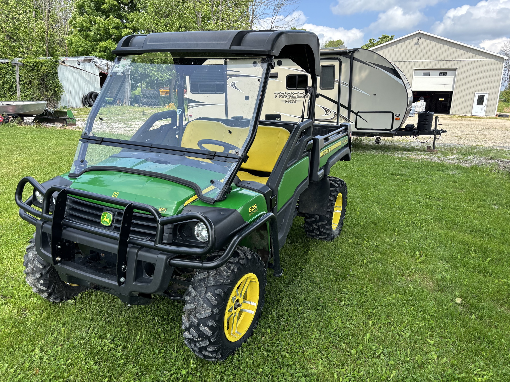 2015 John Deere XUV 825i Image 3