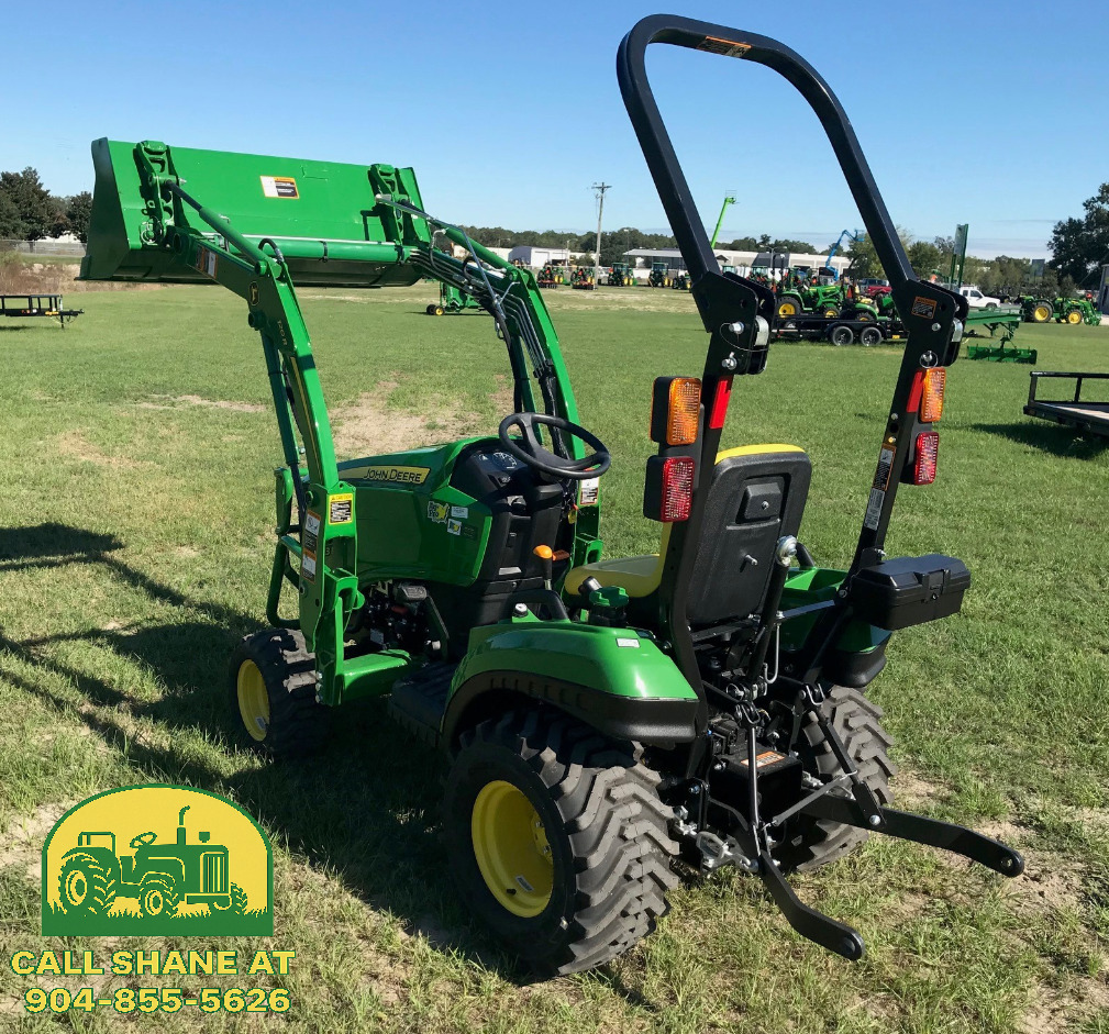2025 John Deere 1023E Image 4