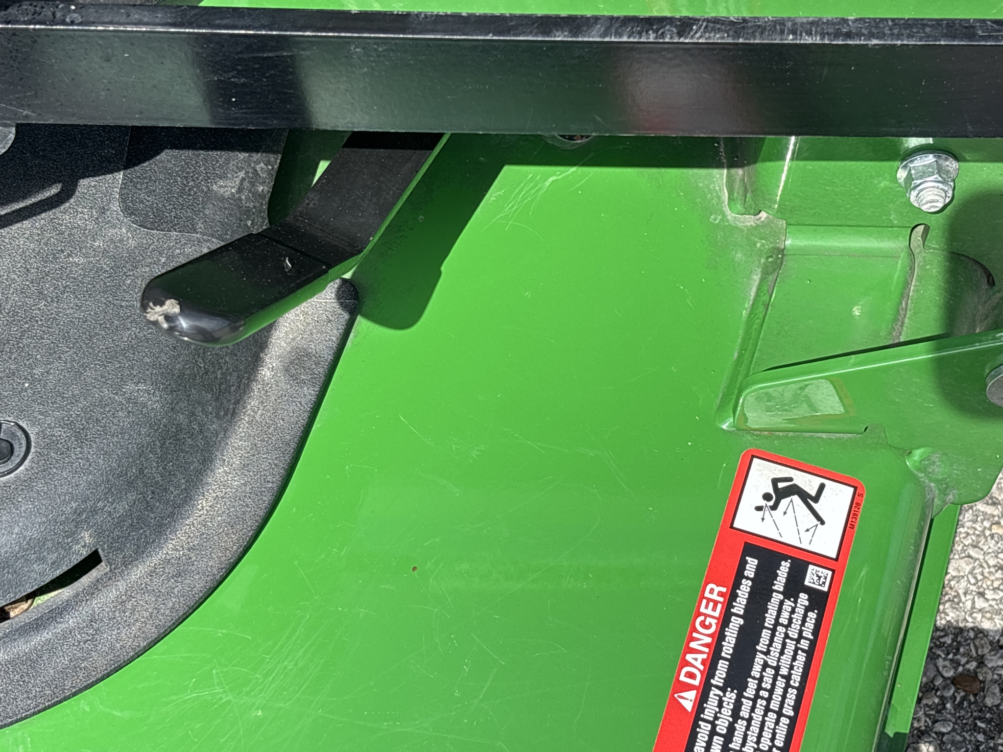 2023 John Deere Z740R Image 15