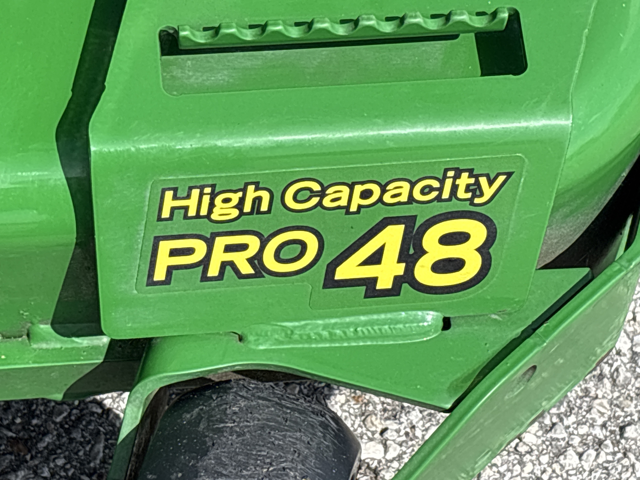 2023 John Deere Z740R Image 14