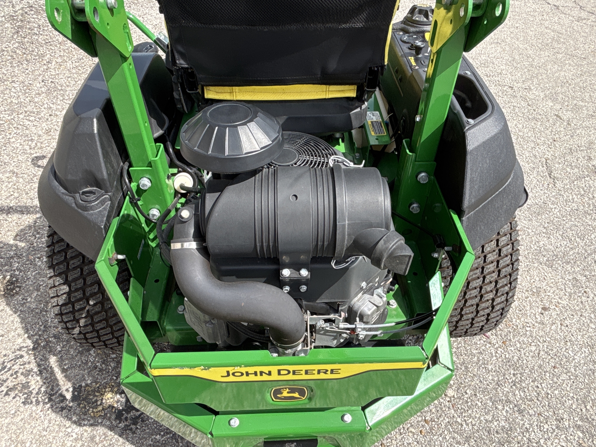 2023 John Deere Z740R Image 12