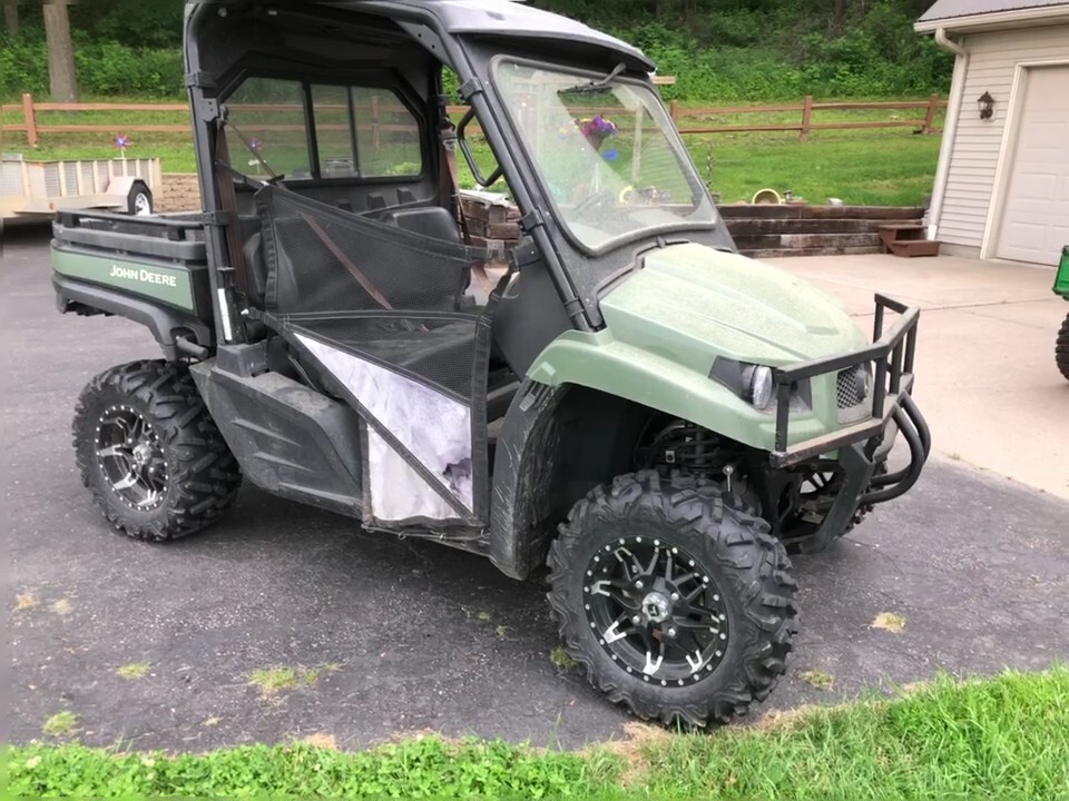 2018 John Deere XUV 590M Image 1