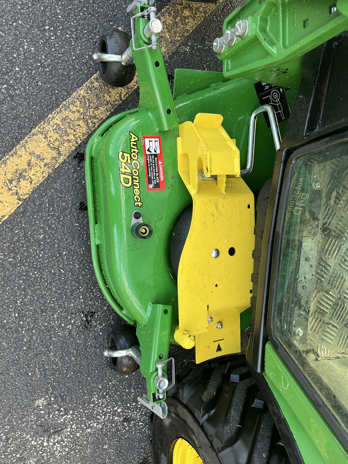 2021 John Deere 1025R Image 9