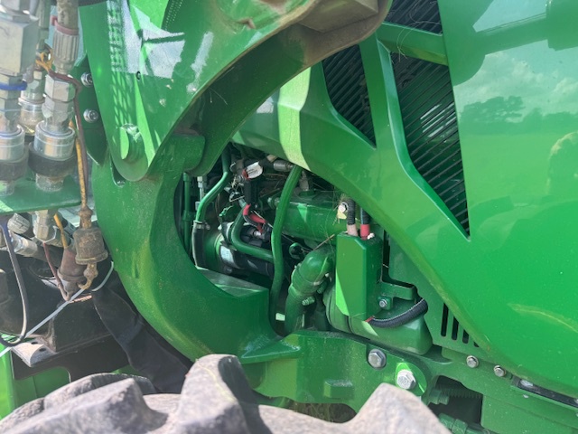 2022 John Deere 5075E Image 19