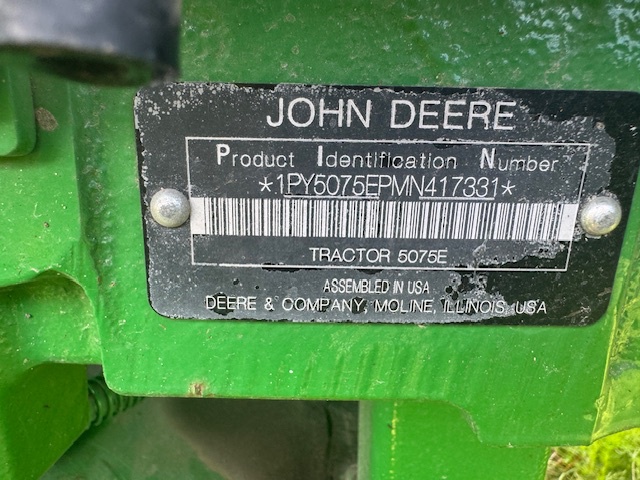 2022 John Deere 5075E Image 34