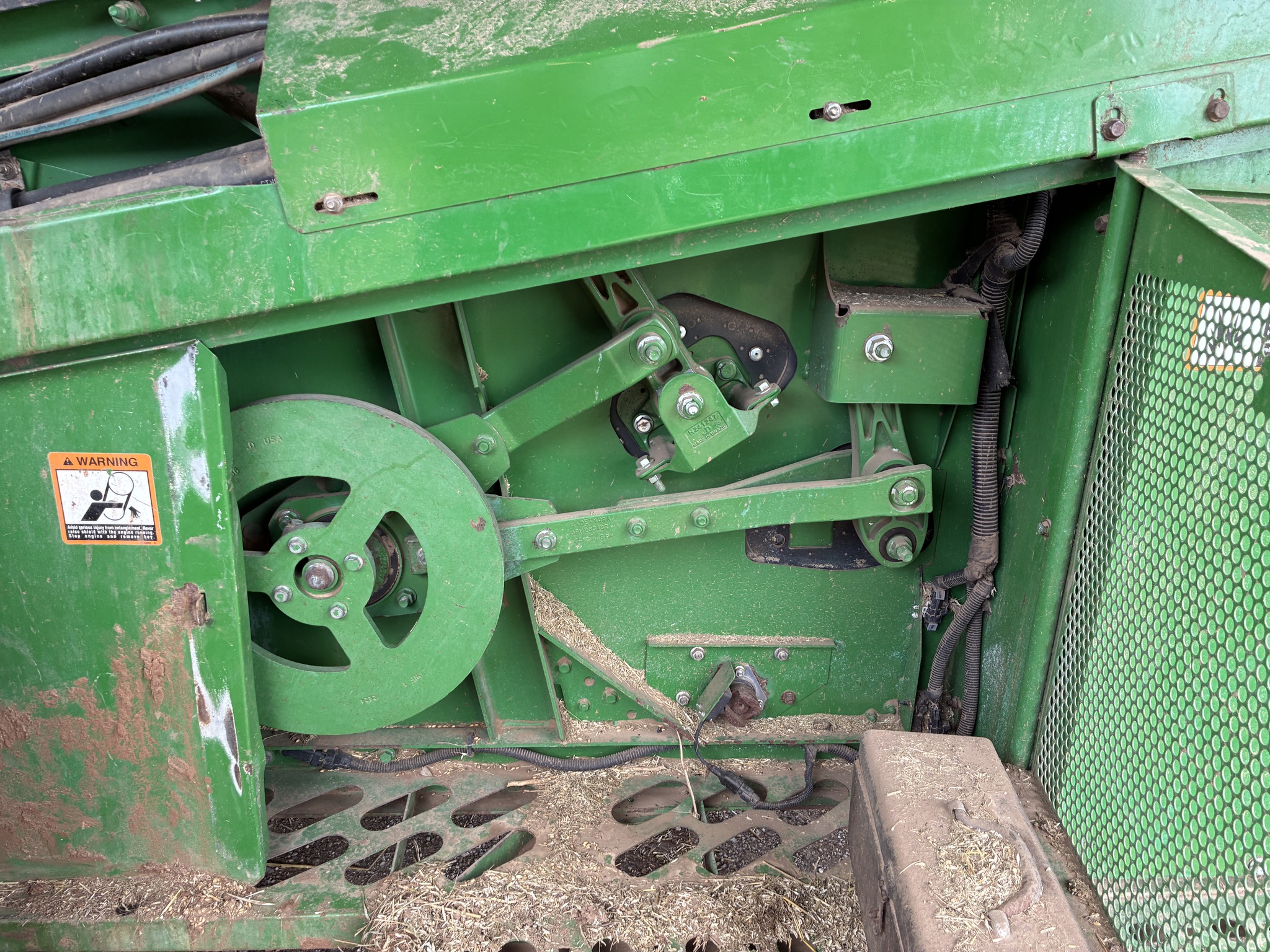 2012 John Deere S680 Image 23