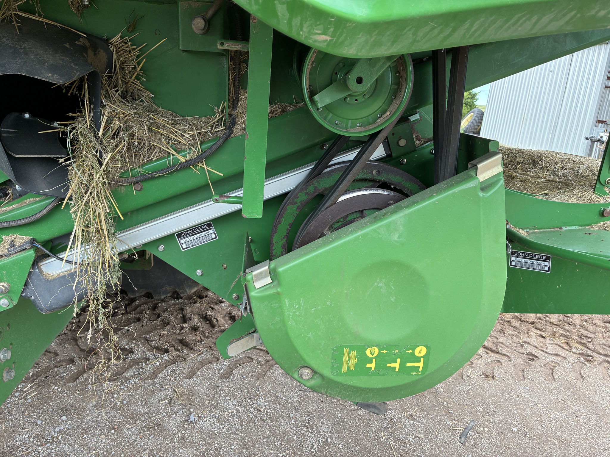 2012 John Deere S680 Image 27