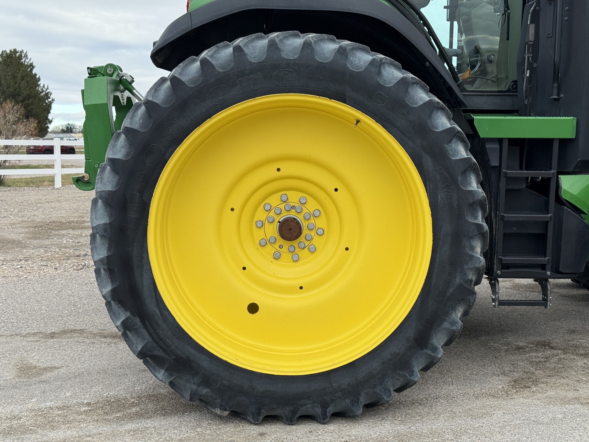 2022 John Deere 8R 340 Image 40