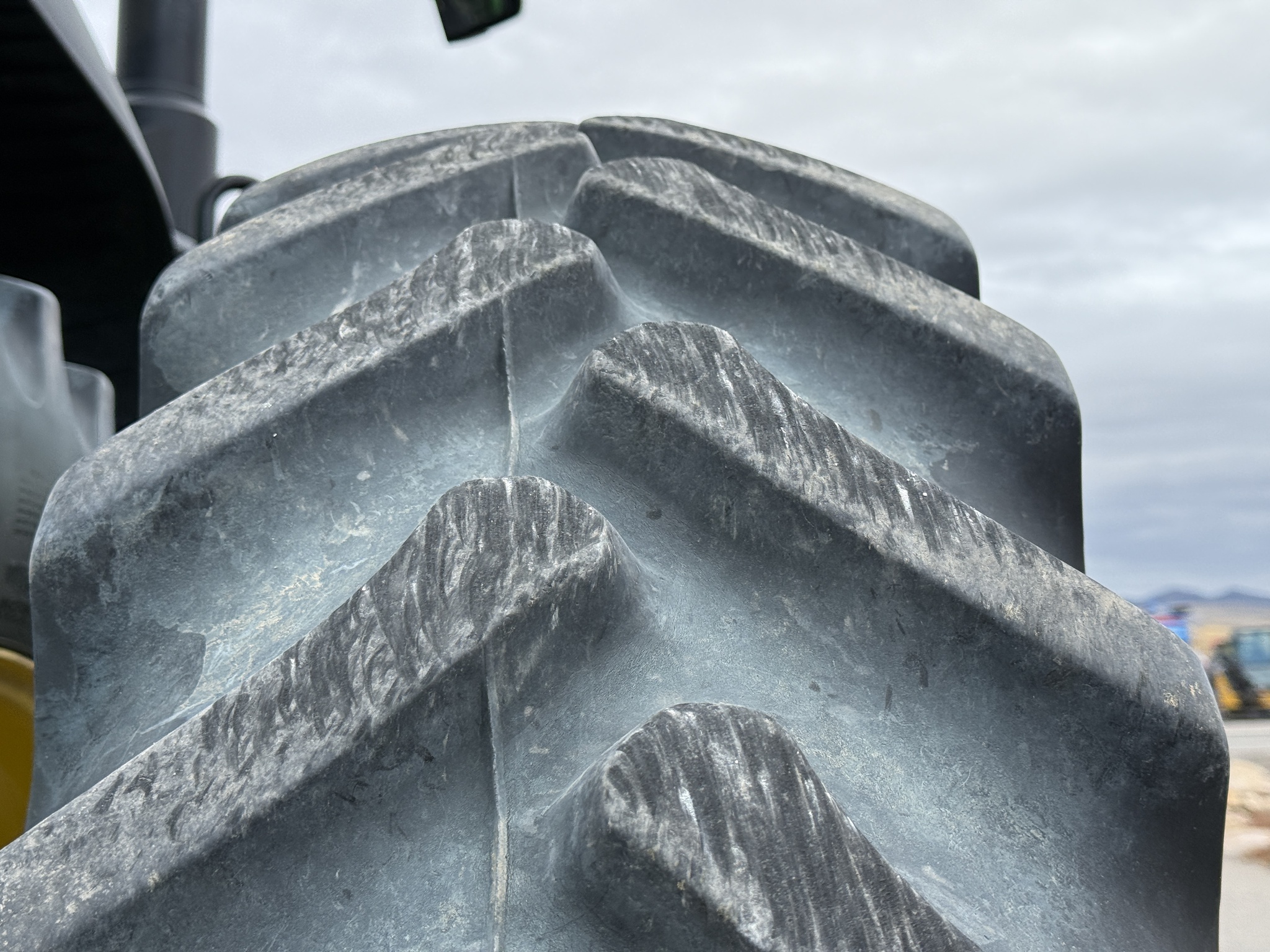 2022 John Deere 8R 340 Image 42