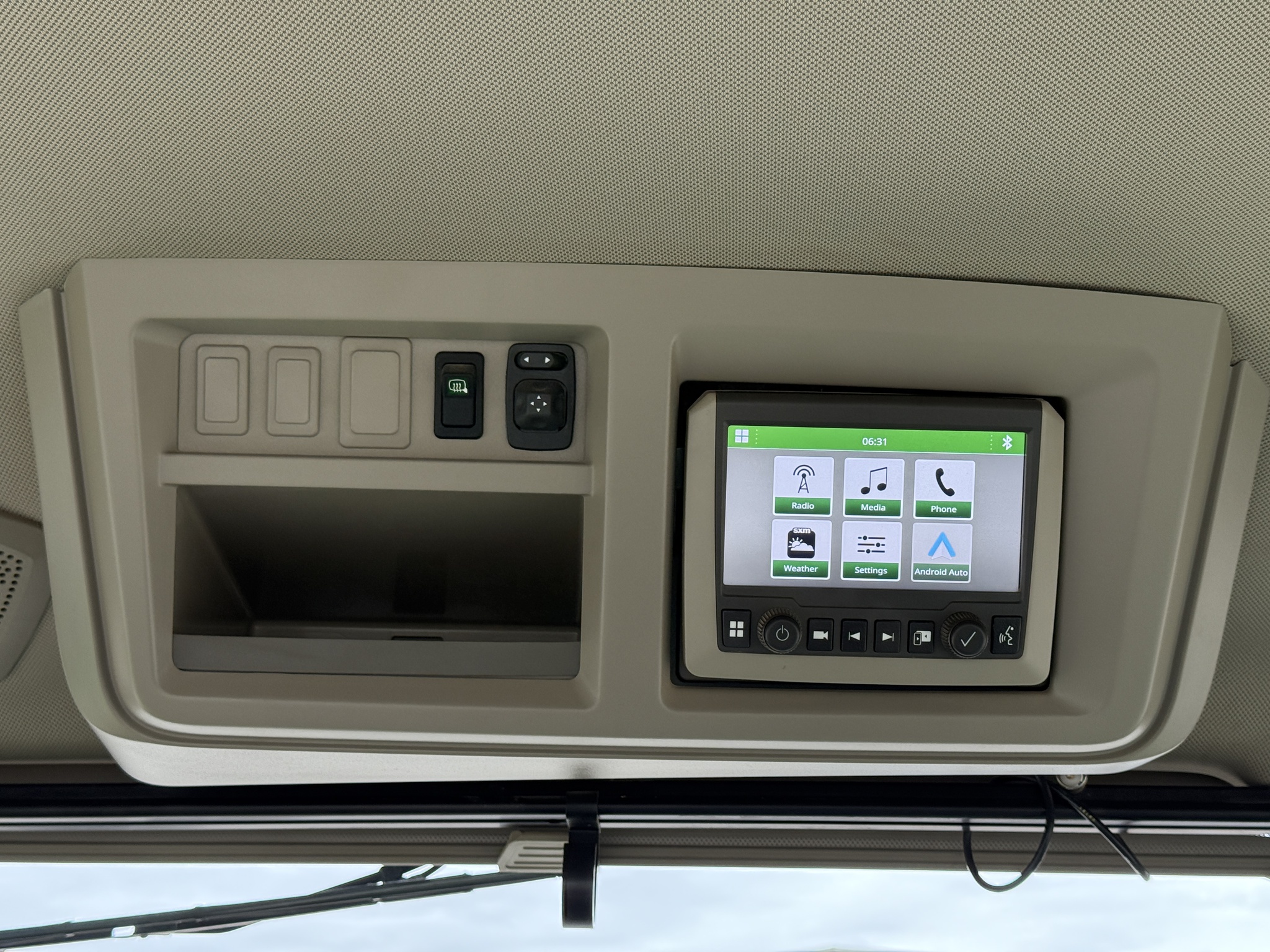 2022 John Deere 8R 340 Image 18