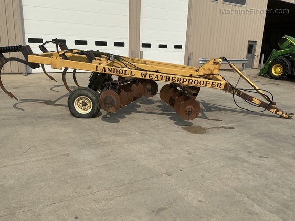 Landoll 2205-4 | Rippers | MachineFinder
