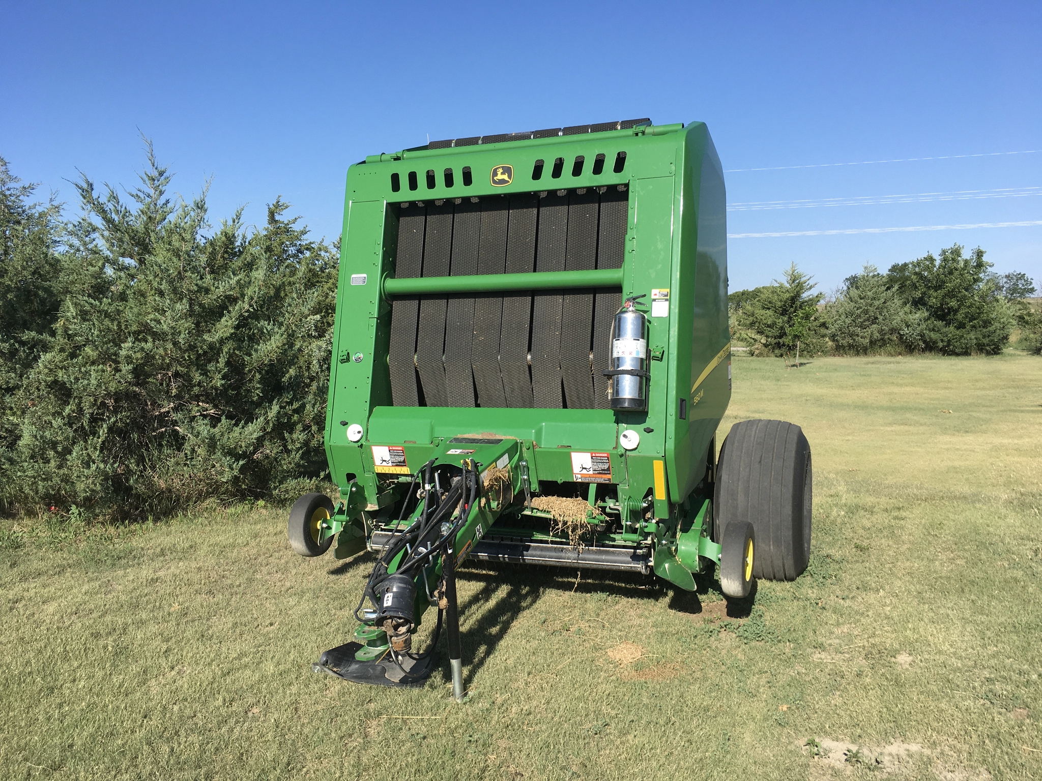 2023 John Deere 560M Image 2