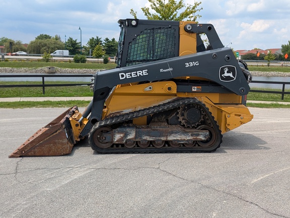 2023 John-Deere 331G