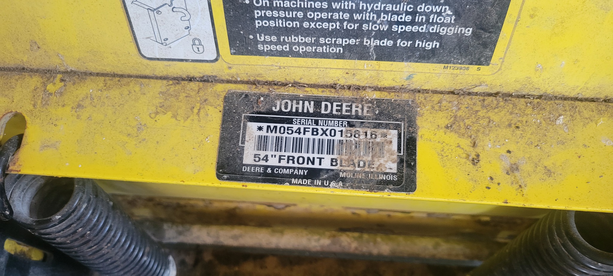 2002 John Deere X585 Image 12