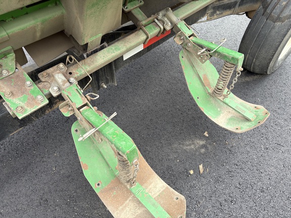 2010 John Deere 608C - Photo13