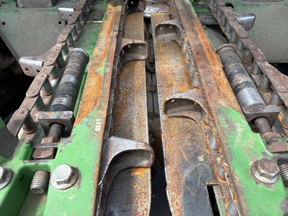 2010 John Deere 608C - Photo15