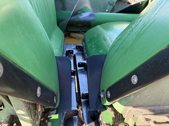 2010 John Deere 608C - Photo19