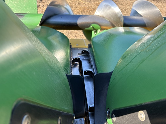 2010 John Deere 608C - Photo20