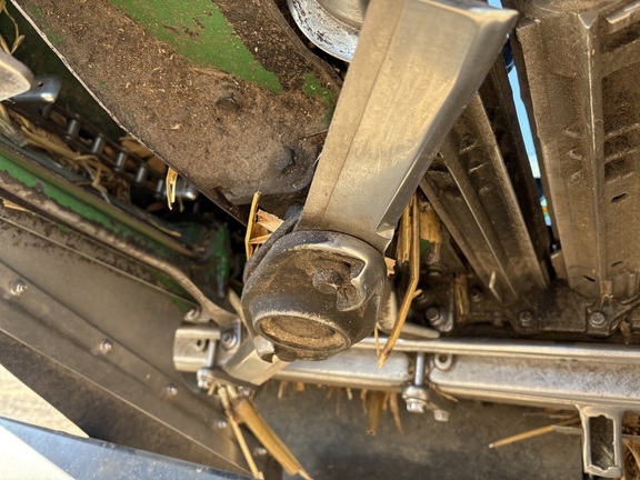 2010 John Deere 608C - Photo22