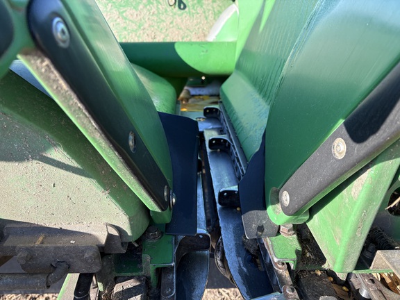 2010 John Deere 608C - Photo27