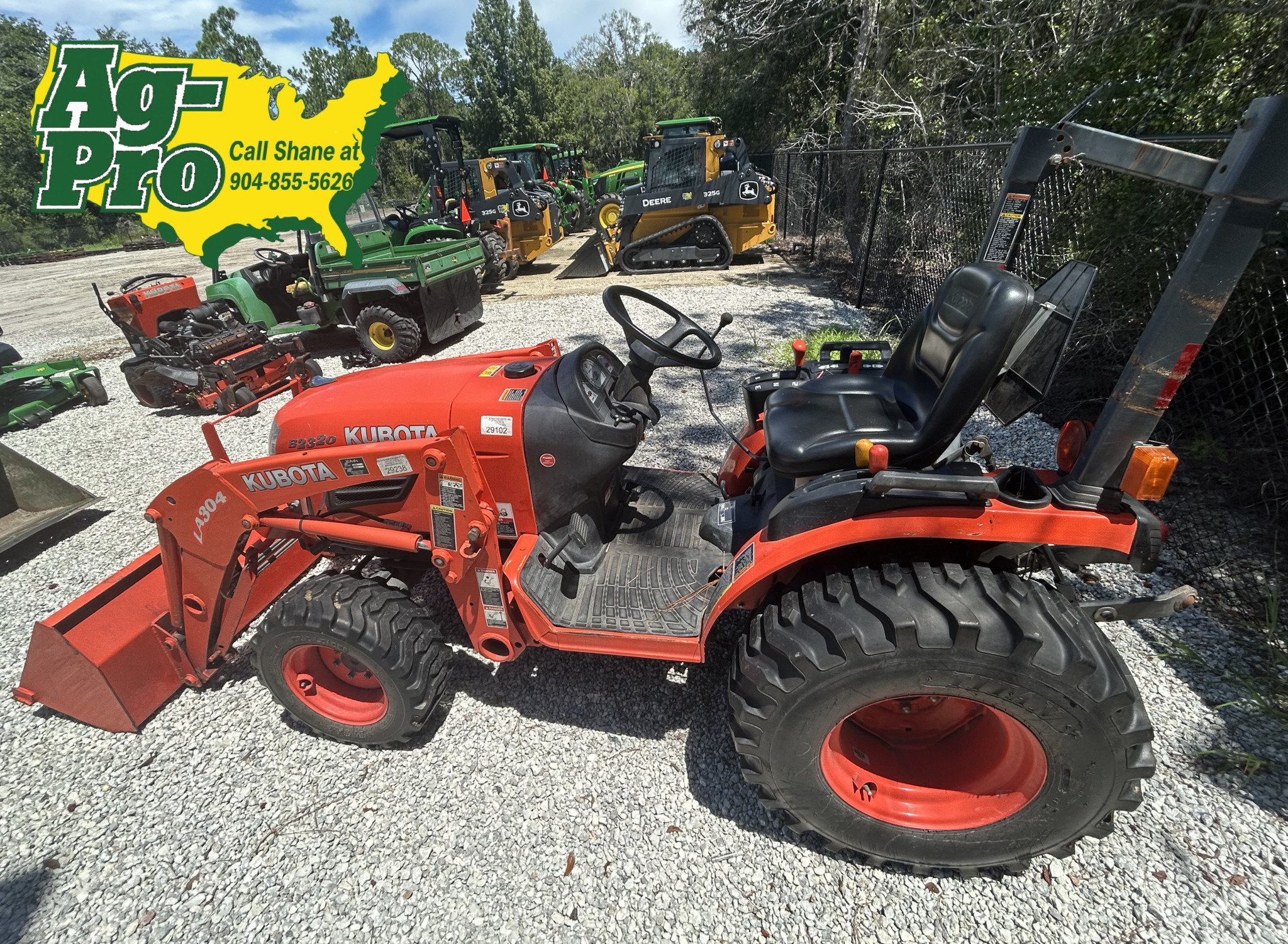 2015 Kubota B2320 Image 4