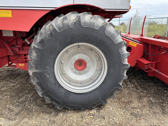 Used 1986 Massey 8560 Combines at Horizon Ag & Turf in Mayerthorpe, AB - Photo13
