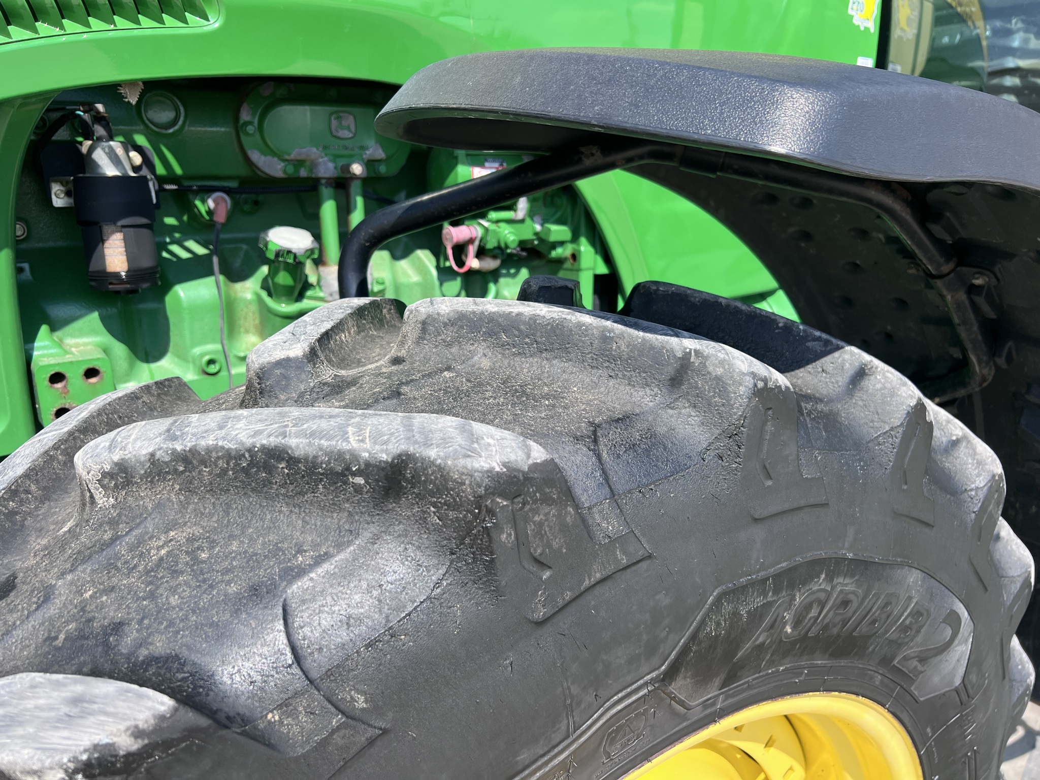 2004 John Deere 8220 Image 14