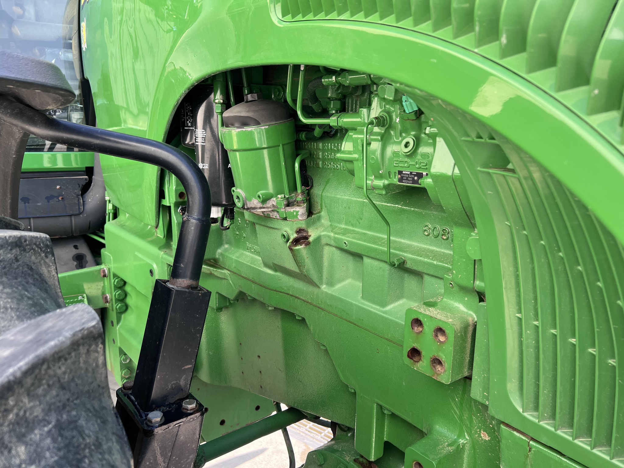 2004 John Deere 8220 Image 16
