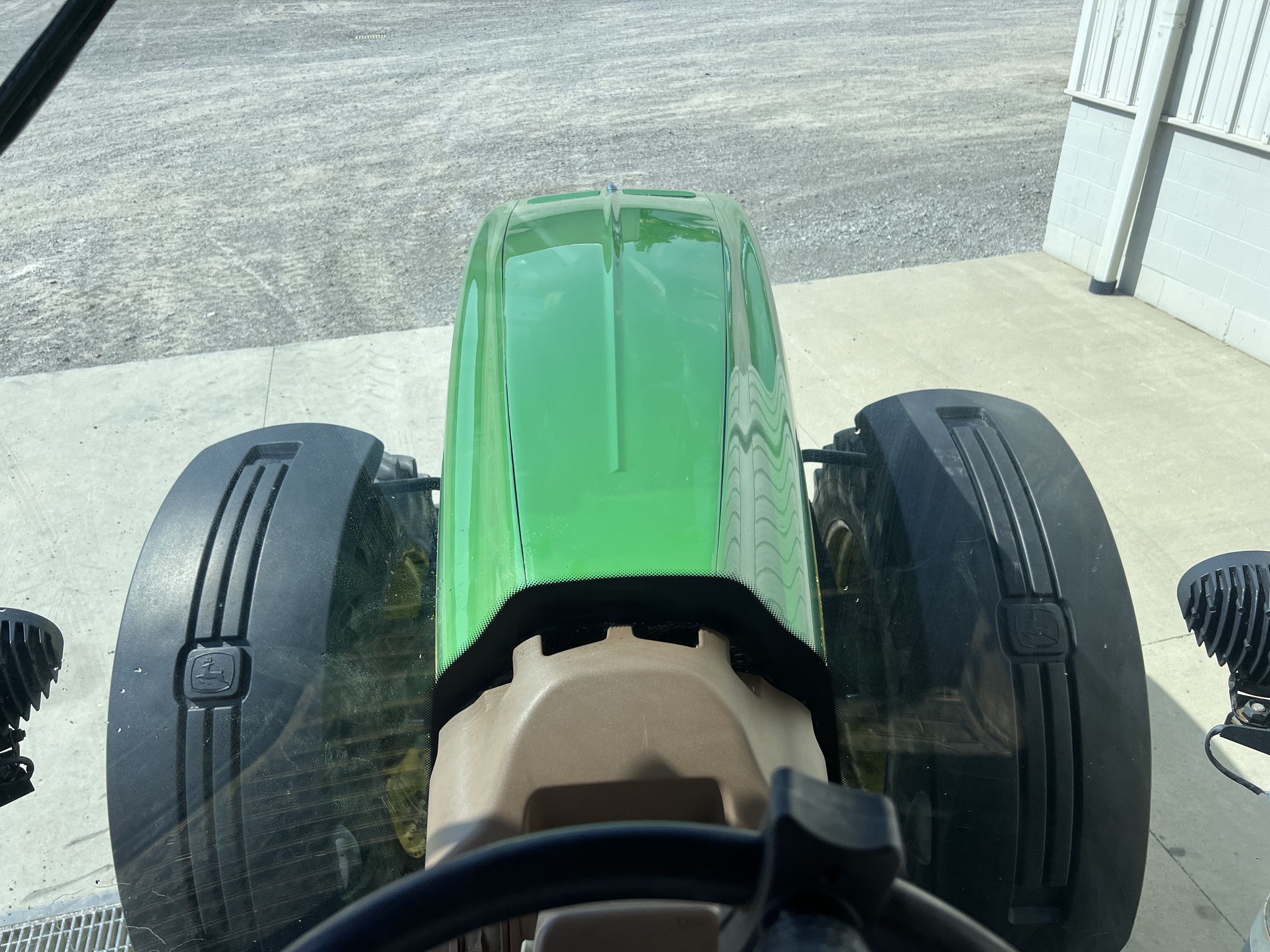 2004 John Deere 8220 Image 21
