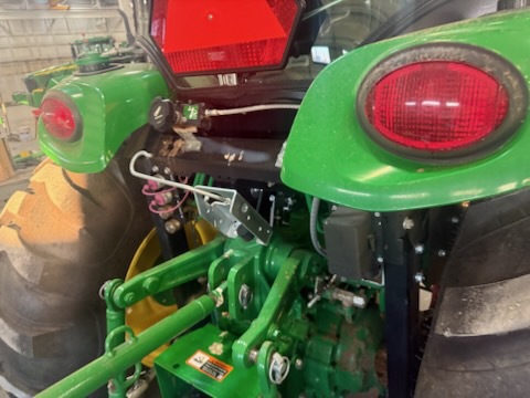 Photo of 2018 John Deere 4066R