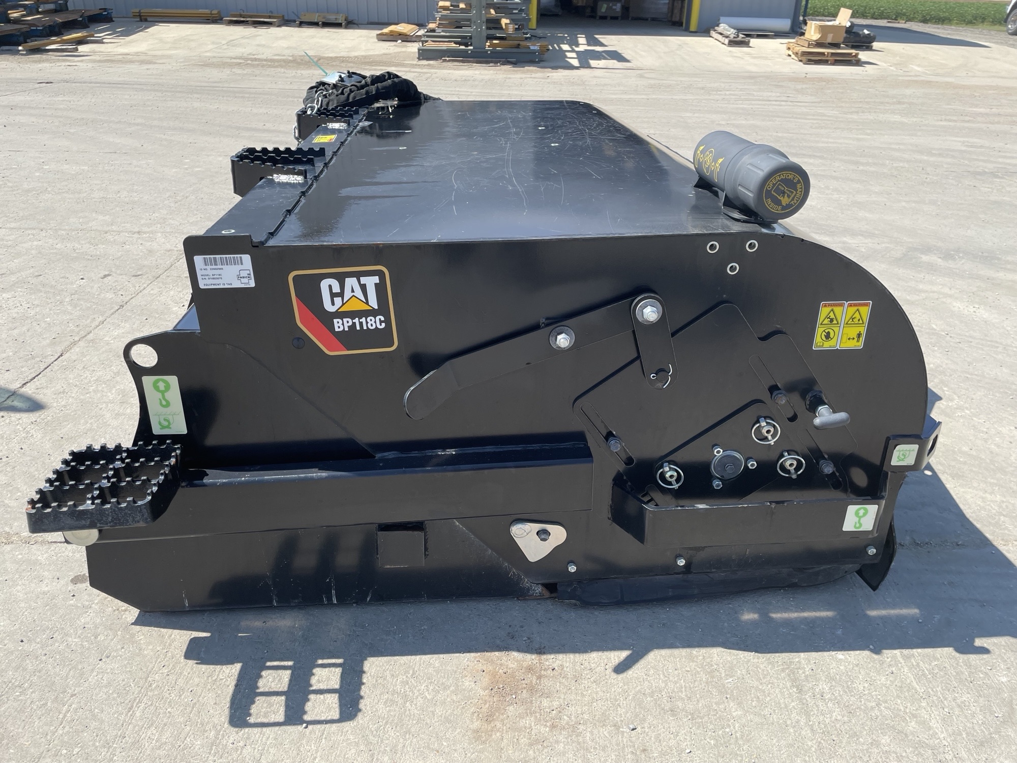 2024 Caterpillar BROOM Image 1