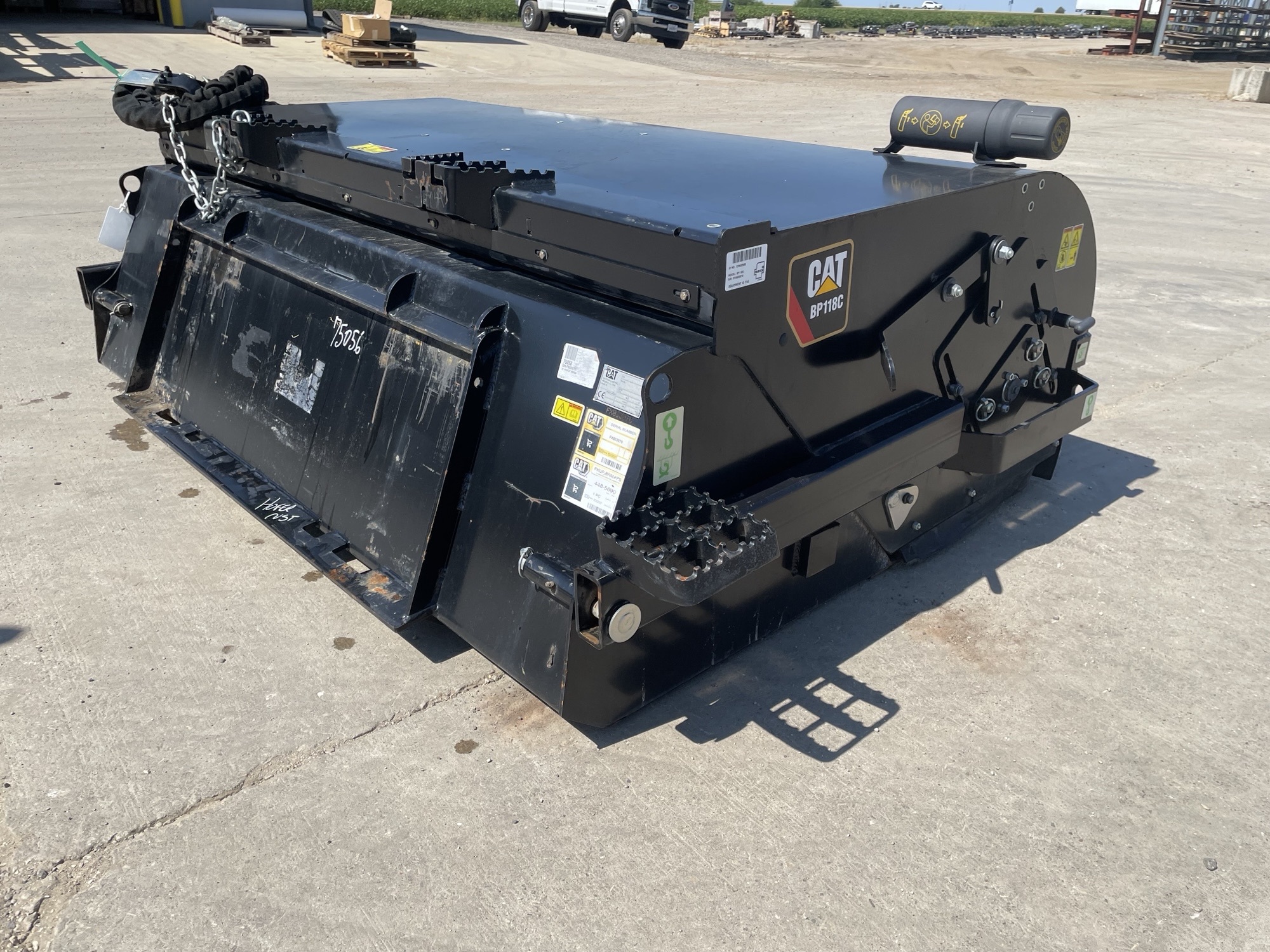 2024 Caterpillar BROOM Image 2