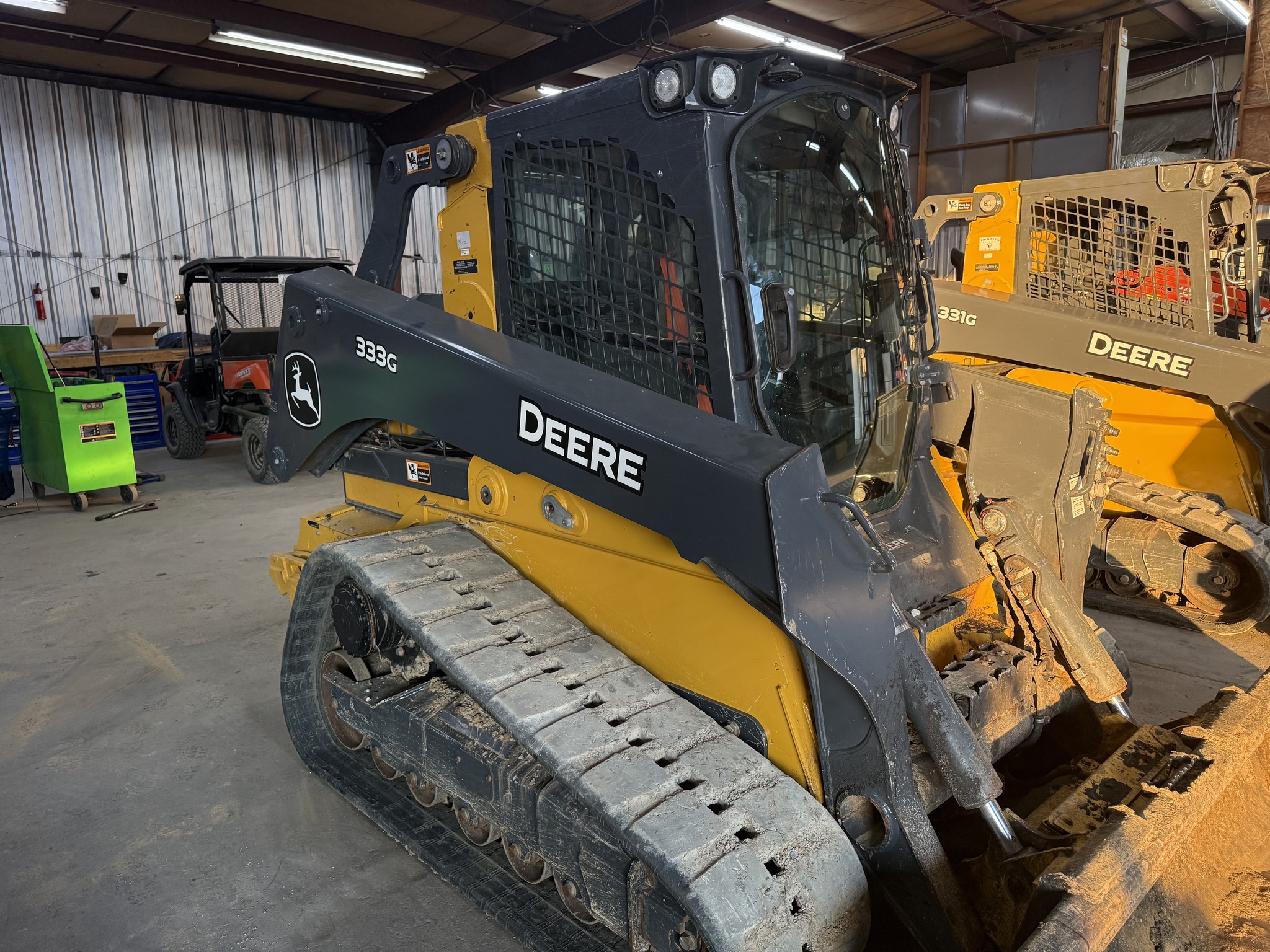 2023 John Deere 333G