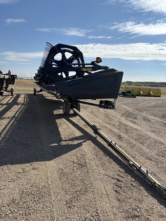 Used 2018 MacDon FD75-45 Combine Platforms at Horizon Ag & Turf in Lloydminster, AB - Photo18